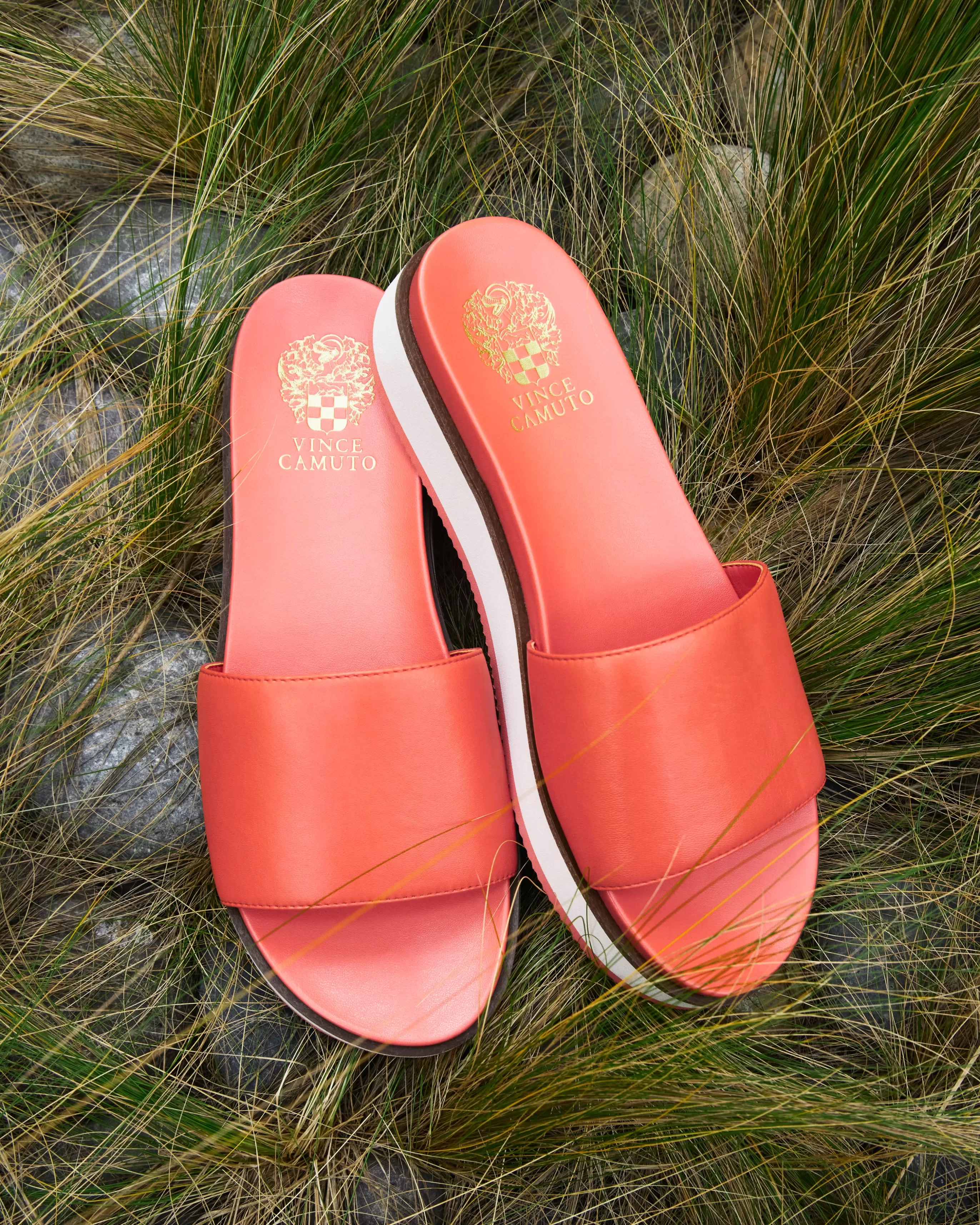 Vince Camuto Sandals^Anovi Slide